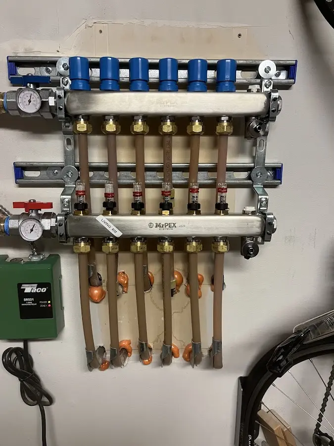 Plumber performing Leak Detection at a residential property in Mustang